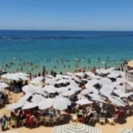 تحذيرات الأرصاد الجوية للمصطافين على الشواطئ