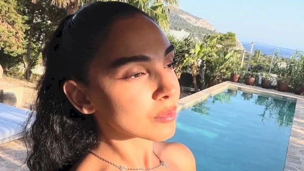 سلمى أبو ضيف تشارك صوراً من عطلتها الصيفية