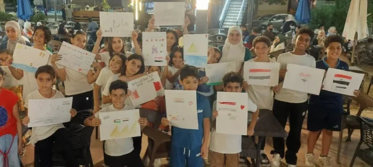 أنشطة فنية مبهجة في ميدان شامبليون بالإسماعيلية