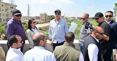 وزير الري يوجه باتخاذ إجراءات ضد إلقاء القمامة بالمجاري المائية