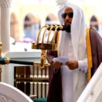 إمام المسجد الحرام: الذكر والصدقة طريق النجاة