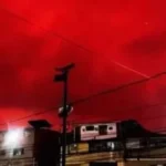 لماذا أصبحت السماء حمراء في فنزويلا بعد الزلزال المزدوج؟