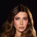 نانسي عجرم تتألق بفستان أسود أنيق