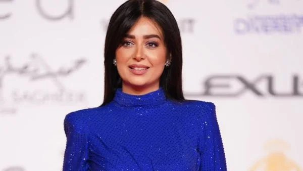 موقف إنساني يجمع رولا خرسا وهبة مجدي