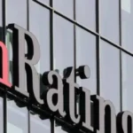 Fitch تحذر: الصراع في الشرق الأوسط يرخي بظلاله على الاقتصاد