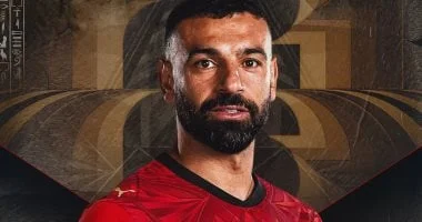 محمد صلاح يبكي فرحًا بتأهل منتخب مصر لدور الـ 16
