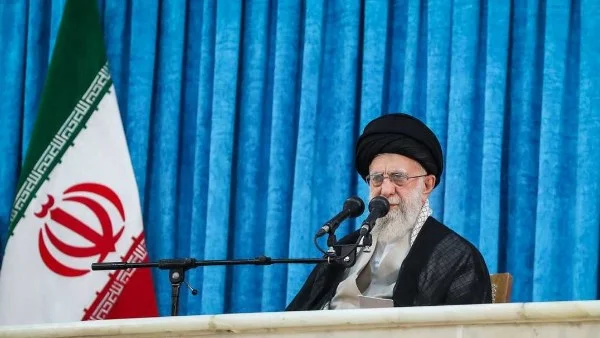 مراسم جنازة خامنئي في إيران
