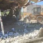 تحسين الخدمات وإزالة التعديات في أرمنت بالأقصر