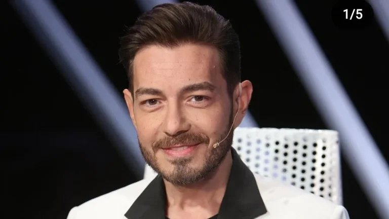 أحمد زاهر يكشف عن مشاعر لحظة علمه بحمل ابنته ليلى