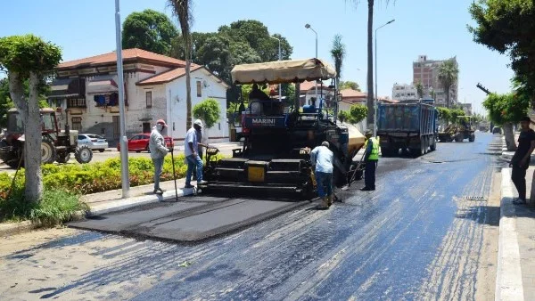 محافظ بورسعيد يتفقد تطوير شارع 15 سبتمبر