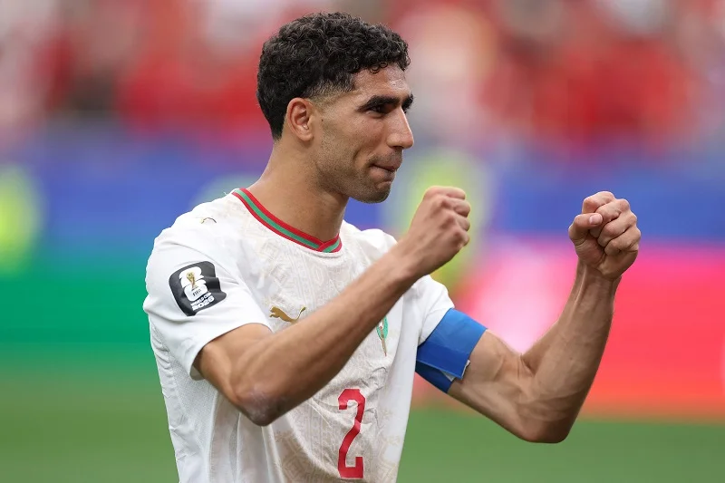 حكيمي يحتفل بتأهل المغرب لدور الثمانية في كأس العالم