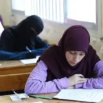 طلاب الأدبي يؤدون امتحان البلاغة في الثانوية الأزهرية