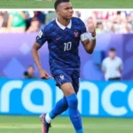 فرنسا تتأهل لربع نهائي كأس العالم بهدف مبابي