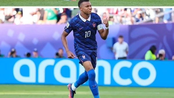 فرنسا تتأهل لربع نهائي كأس العالم بهدف مبابي