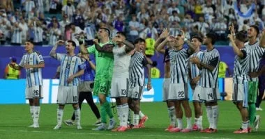 سكالوني يحذر لاعبيه من منتخب مصر
