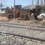 استمرار غلق مزلقان الشنهورية في قنا