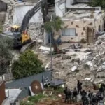 ارتفاع ضحايا زلزال فنزويلا واستشهاد فلسطينيين في غزة