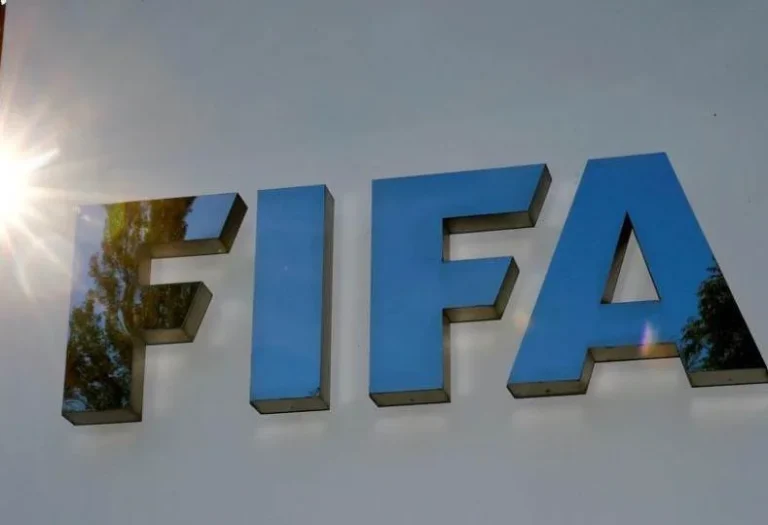 اتهامات بالتربح تحاصر "فيفا" بسبب تذاكر مباراة إنجلترا والمكسيك