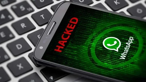 هل يمكن اختراق واتساب بالاسم فقط؟