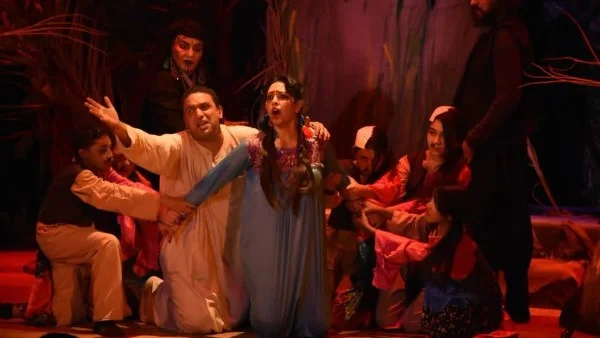 عرض "الغجري" في مهرجان فرق الأقاليم المسرحية
