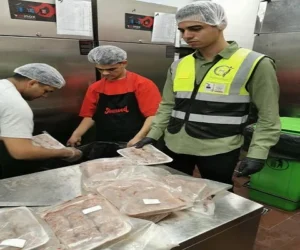 ضبط كميات من المواد الغذائية المنتهية الصلاحية