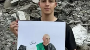 لوحة مدهون تجسد الحب الفلسطيني لمصر بعد فوز المنتخب