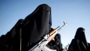 مشاجرة نسائية بالأسلحة في قرية نجع عزوز بقنا