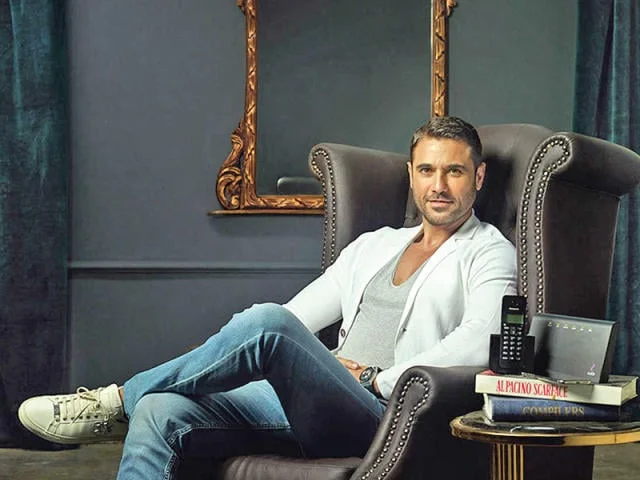 أحمد عز يتصدر إيرادات السينما المصرية بفيلمين متنافسين