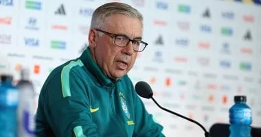 أنشيلوتي: البرازيل تحتاج للاعبين يتحملون الضغوط