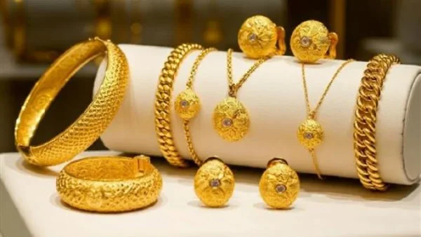 حكم الزكاة على ذهب المرأة المستعمل للزينة