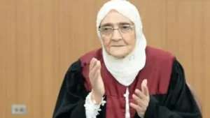 تهنئة القومي للمرأة للسيدة آمال إسماعيل بإنجازها العلمي