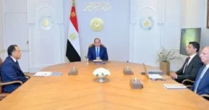 تركيب محطات طاقة شمسية على 7000 مصنع بمصر