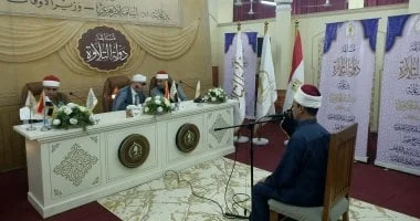 دعم الأم لابنها في تصفيات دولة التلاوة