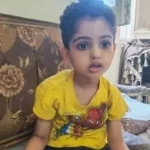 مأساة إنسانية.. أم بورسعيدية تناشد لإنقاذ طفلها حسن
