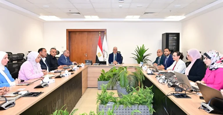 تطوير تطبيق لقياس استهلاك المياه في الزراعة