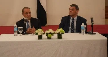 لقاء وزير الخارجية بأبناء الجالية المصرية في الفلبين