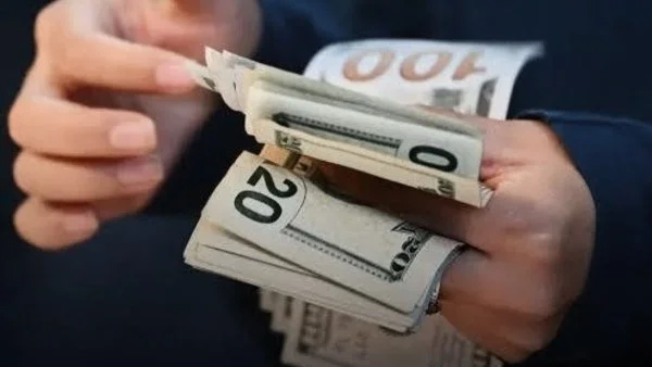 احتيال الإخوان ودفعة الأكاذيب في الخارج