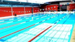 إنقاذ عضو بحمام سباحة في الجزيرة ومكافأة المسعفين