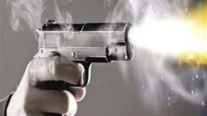 عاطل يتسبب في وفاة شخص وإصابة اثنين بالسمطا بقنا