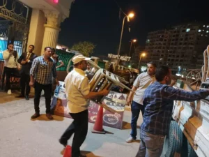 حملة لرفع الإشغالات في شوارع السيدة زينب