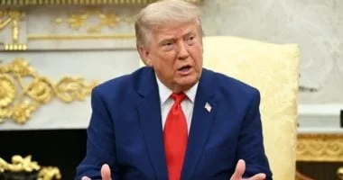ترامب: تعويض أضرار السفن من الأموال الإيرانية
