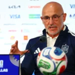 مدرب إسبانيا ينتقد سلوك لاعبي الأرجنتين بعد نهائي المونديال