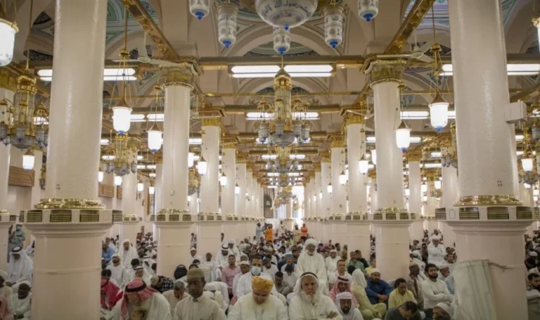 أهمية صلاح الأبناء وفق خطبة المسجد النبوي