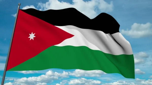 الجيش الأردني يعترض صواريخ وطائرات مسيرة من إيران
