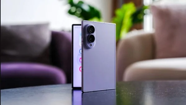 كيفية التقاط لقطة شاشة على Galaxy Z Fold 8 Ultra