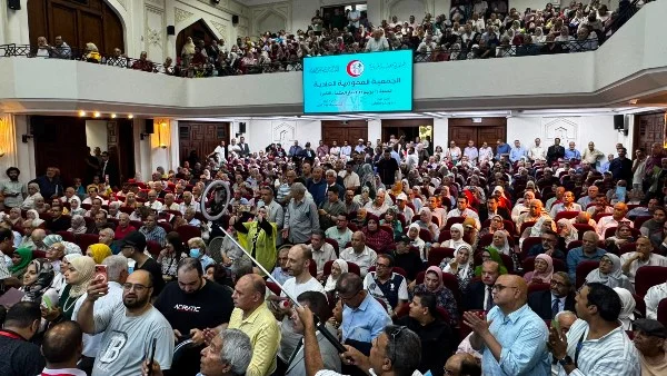 استخدام تعبير "إحنا دكاترة بهايم" يثير جدلاً في عمومية المهن الطبية
