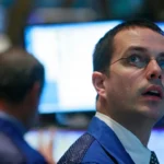 صفارة إنذار على وول ستريت: ديون الهامش تتجاوز 1.5 تريليون دولار