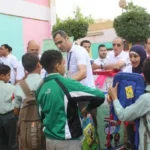 مبادرة “اسمعونا”: توزيع 10 آلاف شنطة مدرسية للأطفال
