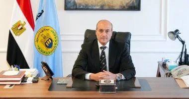 محافظة أسيوط تُحال 8 مسئولين للنيابة بسبب مخالفات البناء