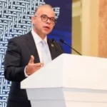 وزير الاستثمار يتفقد مصانع المنطقة الحرة بالإسماعيلية